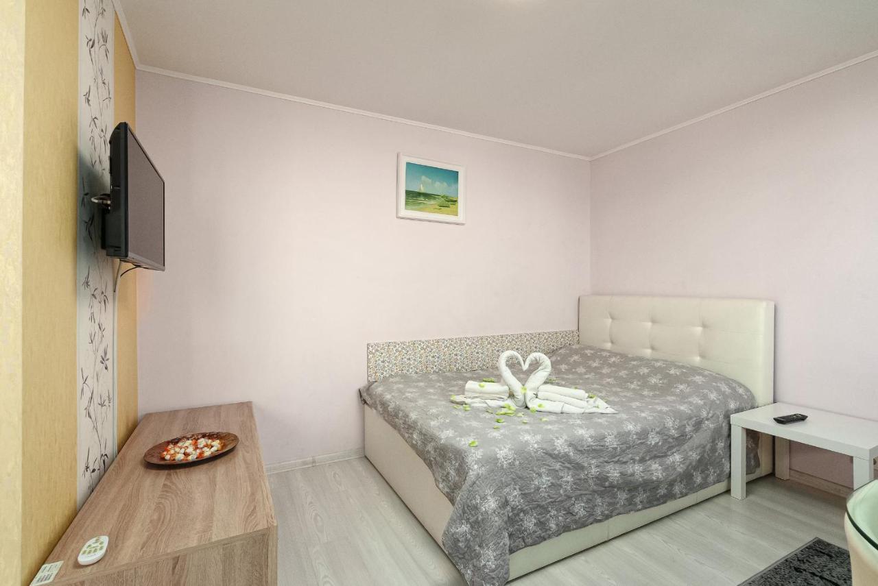 Stone Gate Apartment #1 Bükreş Dış mekan fotoğraf